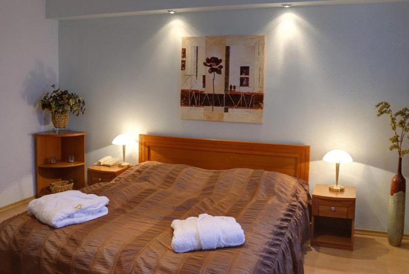 Hotel Druzba ミハロフツェ エクステリア 写真